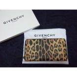 ◆GIVENCHY ジバンシィスーパーコピー レオパード柄 大きいサイズのラウンドジップ長財布◆