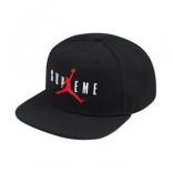 シュプリーム ニューエラ コピー シュプリーム ジョーダン キャップ 偽物 supreme jordan キャップ 偽物 Cap Black 6 Panel ブラック 累積売上総額第１位！