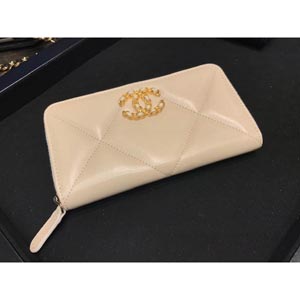 2024新作大人気 シャネルコピー 財布 シャネル☆上品CCマーク☆Zip Mサイズ財布Beige 19K AP0948 B01564