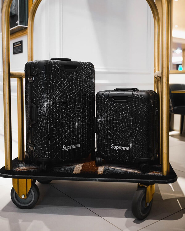 2020年春夏新作 シュプリーム×RIMOWA リモワ シュプリーム コピー コラボ スーツケース Cabin Plus キャリー 49L