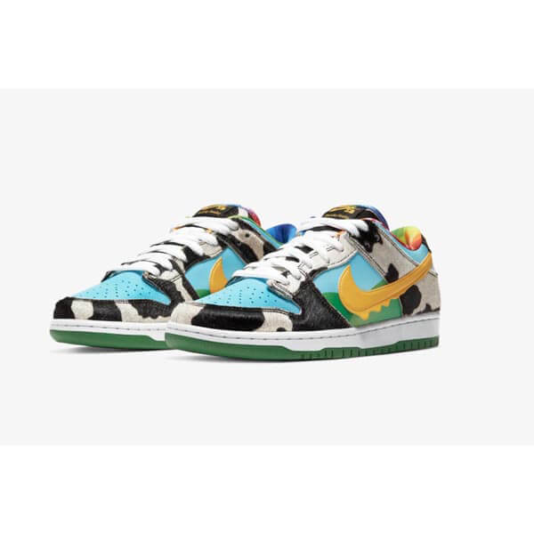 ナイキ 偽物 スニーカー【ナイキ×Ben & Jerry's】コラボ SB Dunk Low 