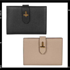 トムフォード 財布 偽物【TOM FORD】ロゴ SMALL T TWIST WALLET 折り財布