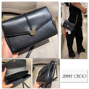 ジミーチュウ 財布 偽物【ジミーチュウ】BRIA☆ウォレット☆Crossbody