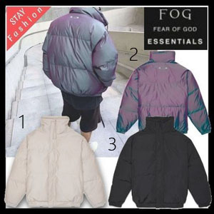 フィアオブゴッド 偽物 エッセンシャルズ 偽物 日本未入荷激レア!FEAR OF GOD ESSENTIALS Puffer Jacket