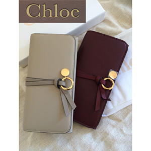 クロエ 偽物 財布 【アウトレット】Chloe チャーム付きロングウオレット現品限り♪