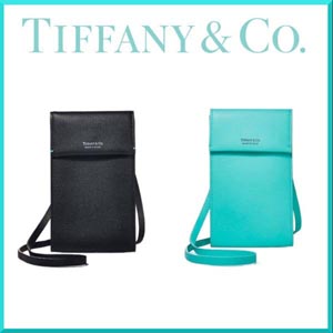 雑誌掲載 ティファニー iphoneポーチ コピー Tiffany&Co レザー クロスボディフォンポーチ