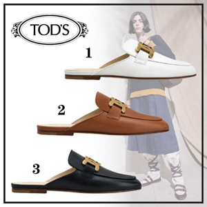 【トッズ サンダル 偽物】TODS レザー ミュール メタルチェーンアクセサリー XXW79A0EX40GOCG807