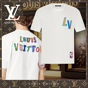 ルイヴィトン NBA Tシャツ 偽物 22FW★フロントアンドバックレタープリントT 1A8X8R