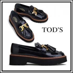 トッズ 偽物☆KATE LOAFERS　タッセル付きローファー☆送料込 XXW80C0DF40SHAB999