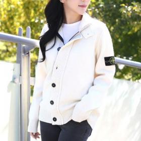 ストーン アイランド コピー☆22FW ロゴ ハイネック ボタン カーディガン IVORY